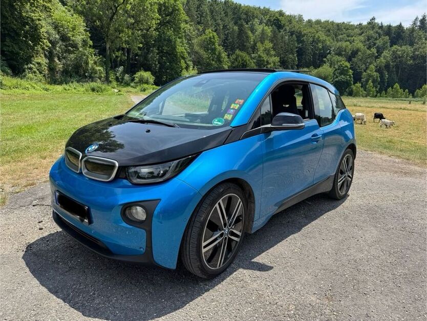 i3