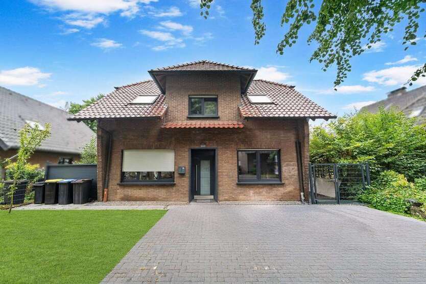 Haus zum Kaufen in Xanten 395.000 € 160.19 m²