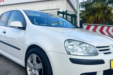 VW Golf 156.000 km 4.900 € Mannheim 68199