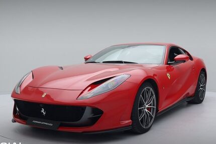 Ferrari 812 29.876 km 284.900 € Hamburg 22143