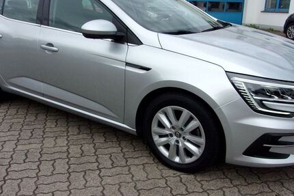 Renault Megane 47.500 km 15.990 &euro; Herford 32051