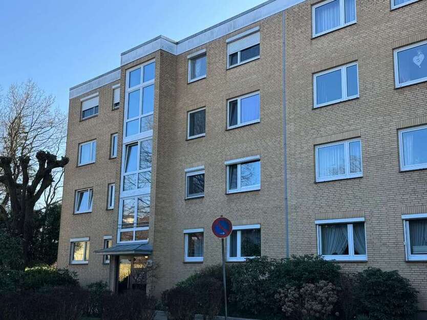 Wohnung zum Kaufen in Henstedt-Ulzburg 239.000 € 83 m²