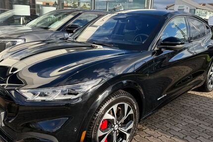 Ford Mustang Mach-E 69.500 km 29.950 &euro; Rostock 18059