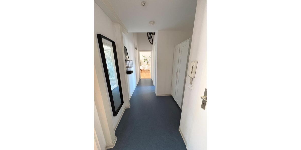 Dachgeschoßwohnung Mannheim Innenstadt - 2 Zimmer, 73 m&sup2;, 720&euro; | Angebot:26677355