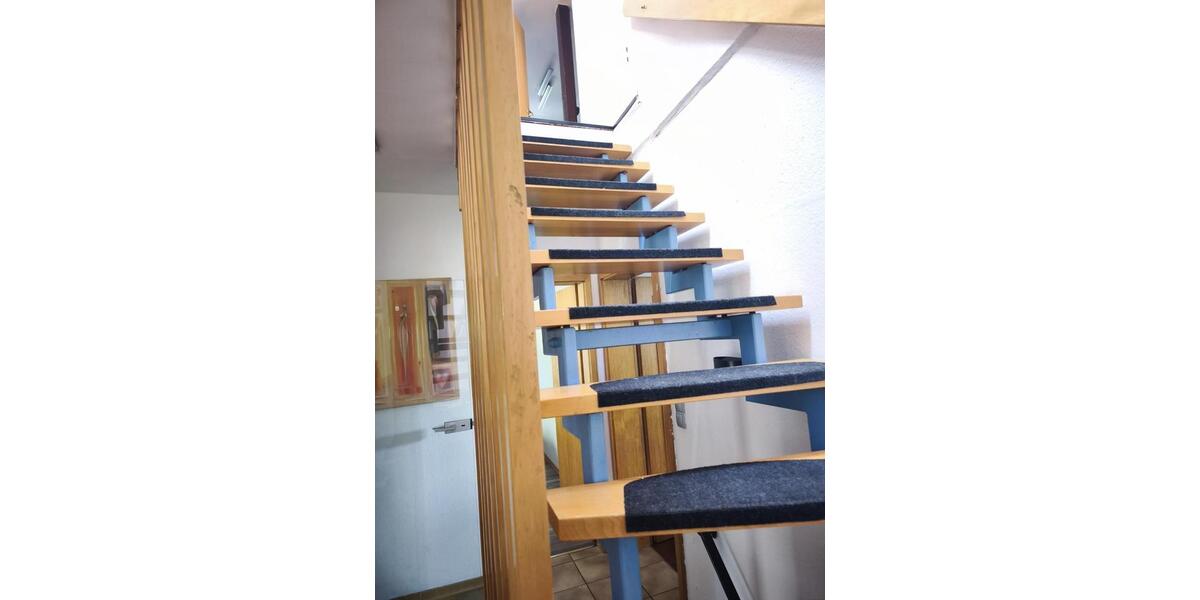 Einfamilienhaus Marsberg - 7 Zimmer, 130 m&sup2;, 1.100&euro; | Angebot:27615711