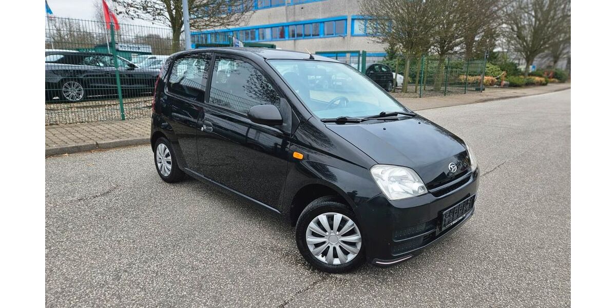 Daihatsu Cuore 133.000 km 2.499 &euro; HENSTEDT ULZBURG 24558