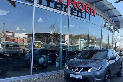 Nissan Qashqai 115.755 km 9.590 &euro; Düren 52353