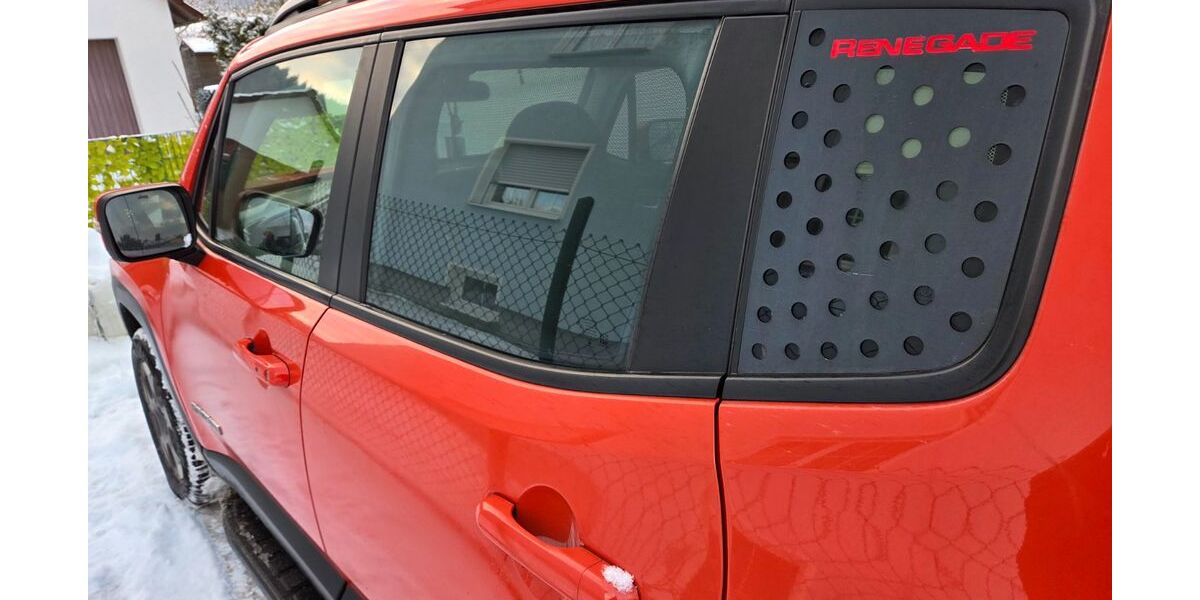 Jeep Renegade 164.000 km 8.499 &euro; Königsbronn 89551