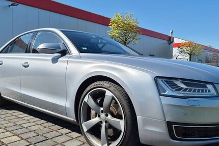 Audi A8 195.000 km 19.700 &euro; Berlin 12099