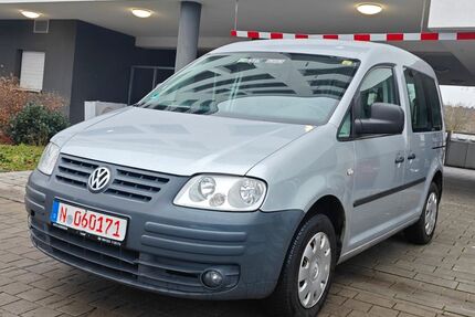 VW Caddy 217.000 km 2.000 € Nürnberg 90439