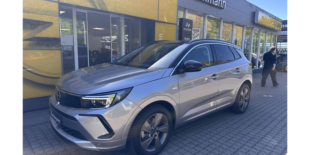 Opel Grandland (X) 48.400 km 24.750 &euro; Espelkamp 32339