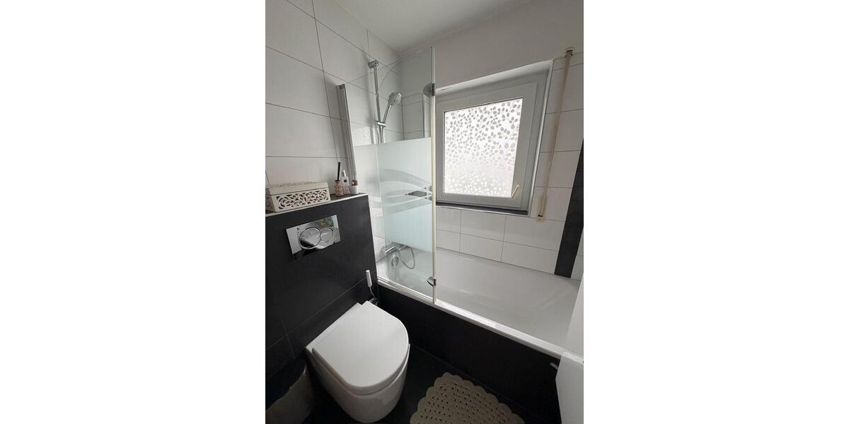 Erdgeschoßwohnung Leinfelden-Echterdingen Echterdingen - 4.5 Zimmer, 100 m&sup2;, 1.750&euro; | Angebot:26648050