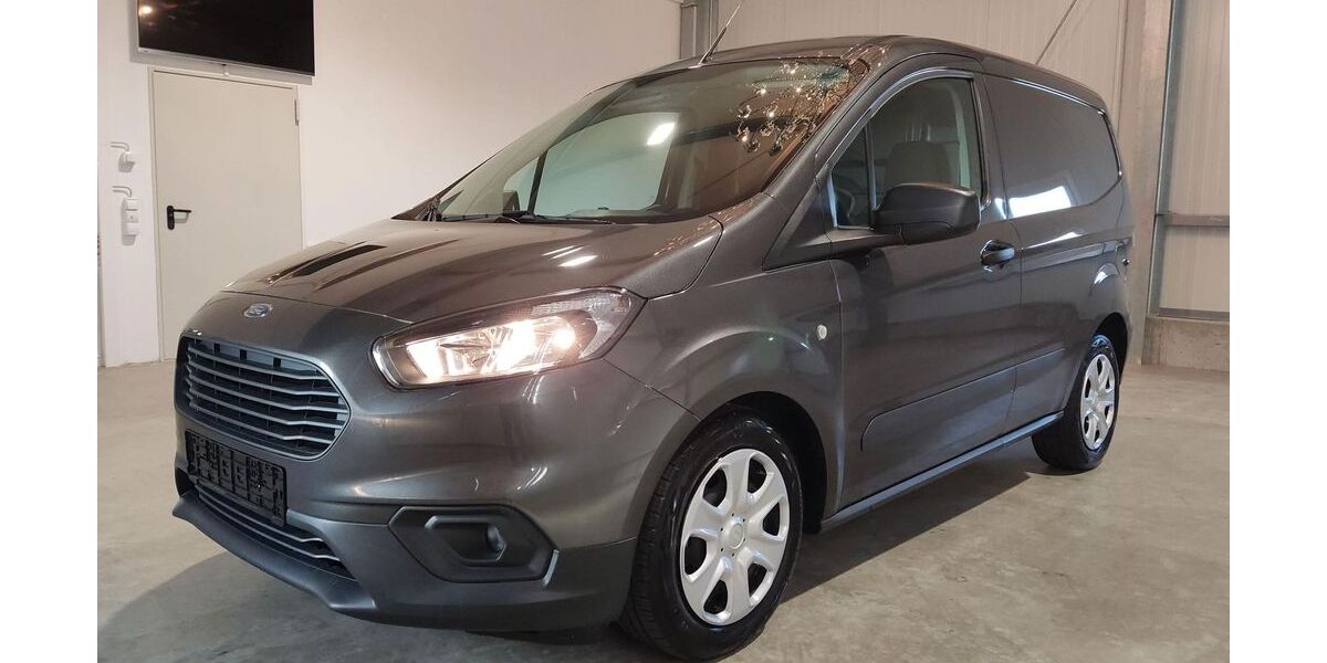 Ford Transit Courier 2.200 km 18.490 € Wörth an der Donau 93086