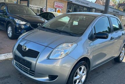 Toyota Yaris 95.000 km 4.250 &euro; Neunkirchen/Wellesweiler 66539