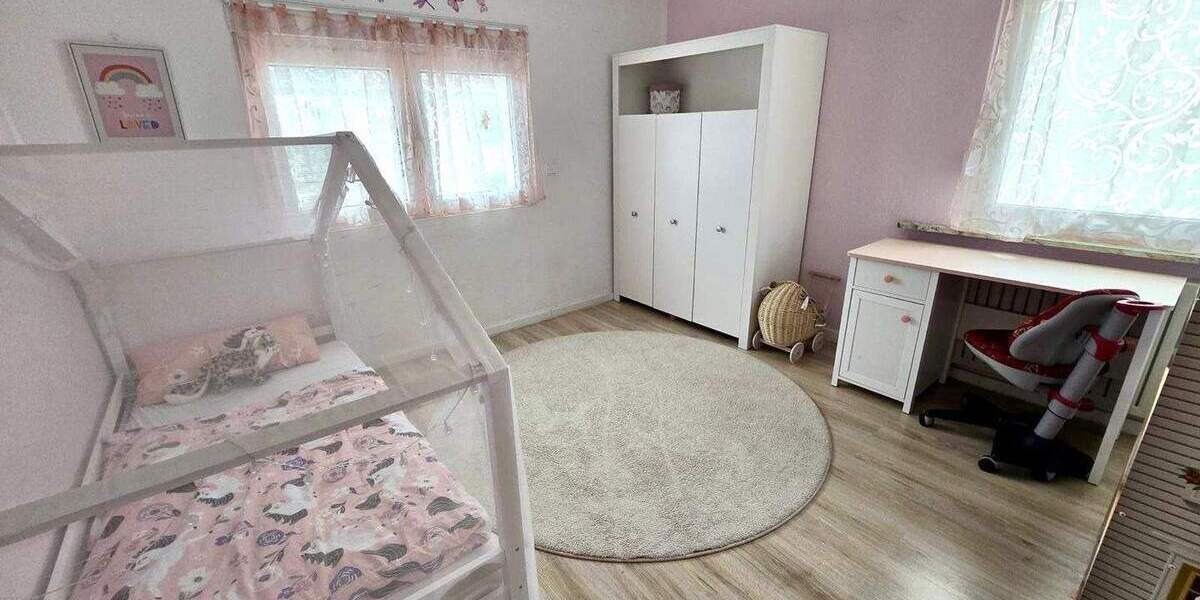 Einfamilienhaus Flörsheim Flörsheim - 4 Zimmer, 140 m&sup2;, 2.150&euro; | Angebot:25043298