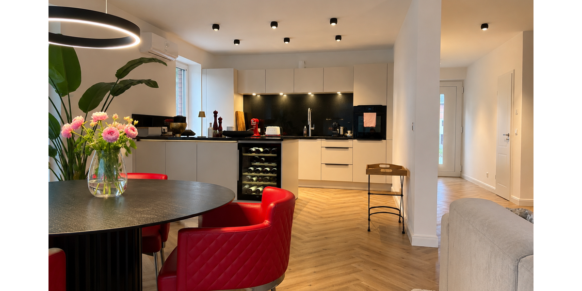 Etagenwohnung Helvesiek - 4 Zimmer, 150 m&sup2;, 1.550&euro; | Angebot:26785645