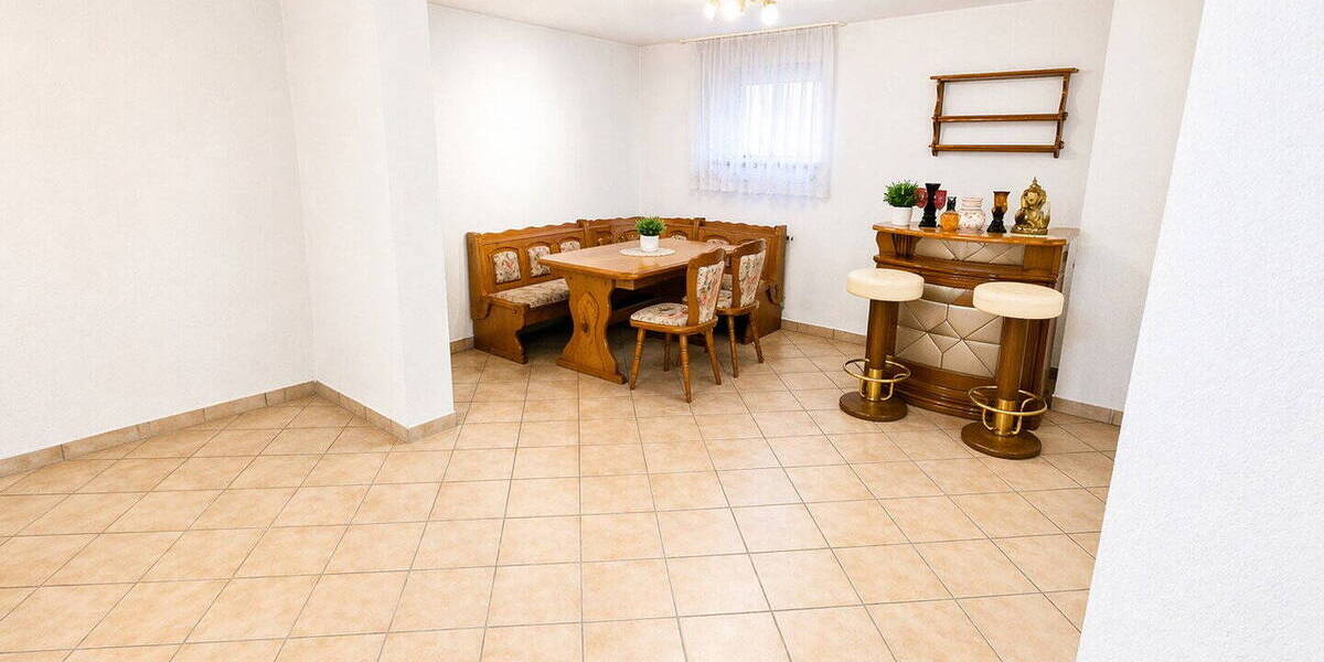 Einfamilienhaus Langenzenn - 6 Zimmer, 105 m&sup2;, 650.000&euro; | Angebot:26343951