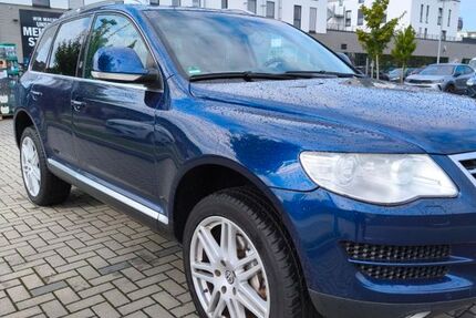 VW Touareg 262.000 km 8.900 &euro; Hochheim 65239