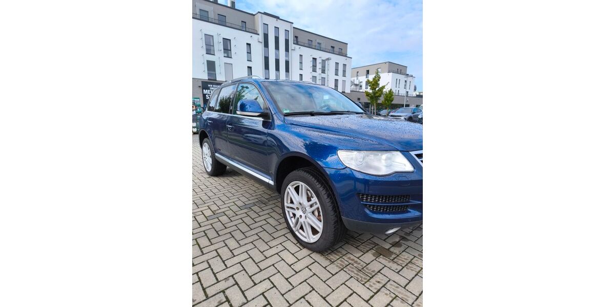 VW Touareg 262.000 km 8.900 &euro; Hochheim 65239