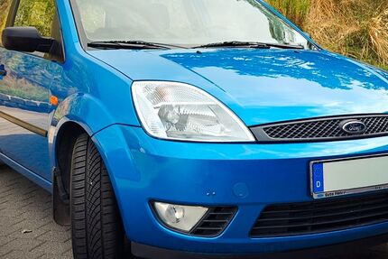 Ford Fiesta 41.500 km 3.699 &euro; Leisnig 04703