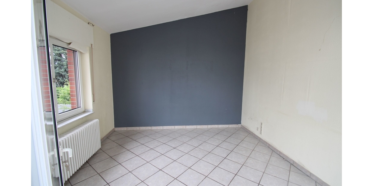 Stilvoll wohnen auf zwei Etagen – Maisonette-Wohnung mit 6 Zimmern, 2 Balkonen und Wintergarten in Hürth-Gleuel! 6 zimmer