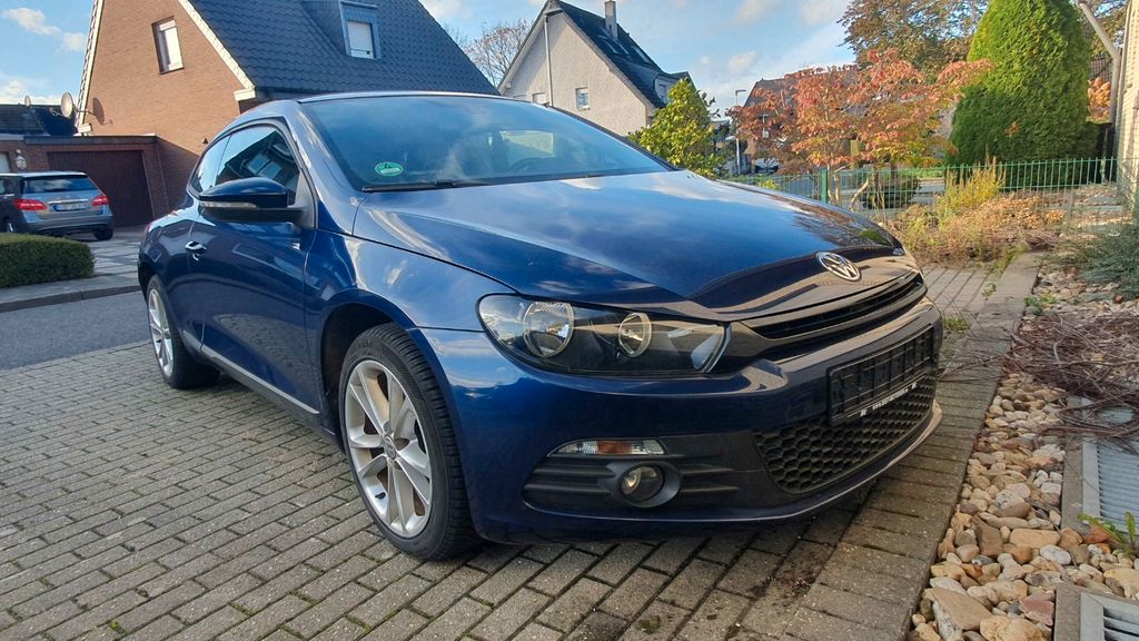 VW Scirocco 44.000 km 12.500 &euro; Grefrath 47929