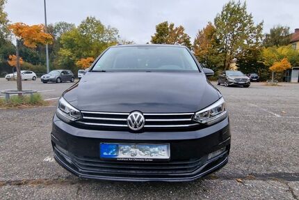 VW Touran 150.000 km 15.800 € Weiden 92637