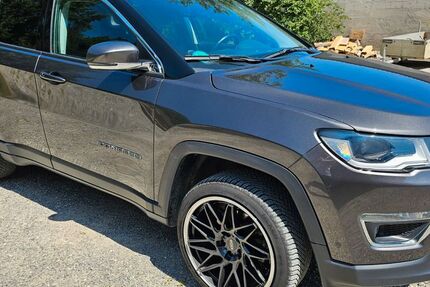 Jeep Compass 31.000 km 19.800 &euro; Engen 78234