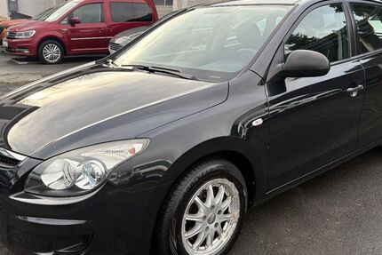 Hyundai i30 189.364 km 1.490 &euro; Kassel 34127