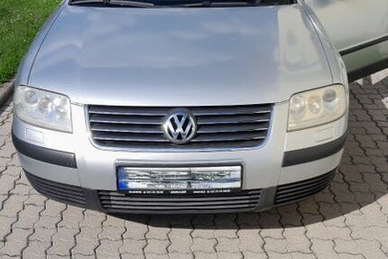 VW Passat Variant 180.800 km 900 &euro; Eichenau 82223