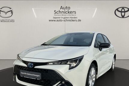 Toyota Corolla 9.733 km 23.490 &euro; Moers 47441