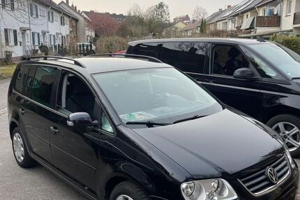 VW Touran 268.000 km 2.850 &euro; Lûbeck 23558