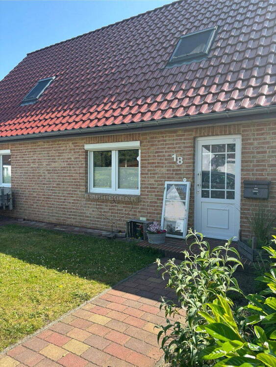 Ruhige Doppelhaushälfte Stadtrand Sackgassenlage mit großem WohnZimmer OHNE MAKLER