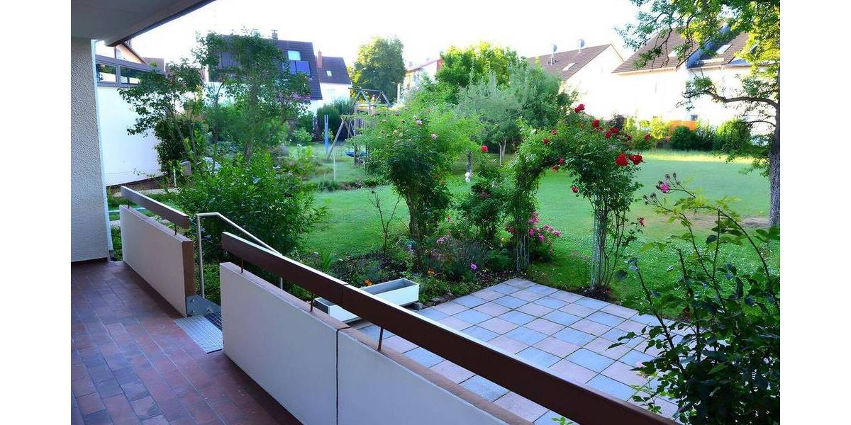 Etagenwohnung Leinfelden-Echterdingen Leinfelden - 5 Zimmer, 126 m&sup2;, 2.380&euro; | Angebot:26877217