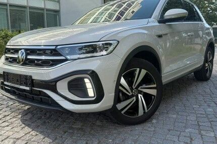 VW T-Roc 15.900 km 26.990 &euro; Berlin 13357