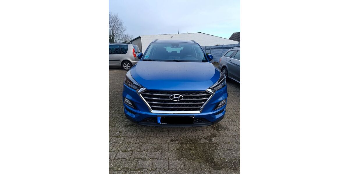 Hyundai TUCSON 143.000 km 16.995 &euro; Baesweiler 52499
