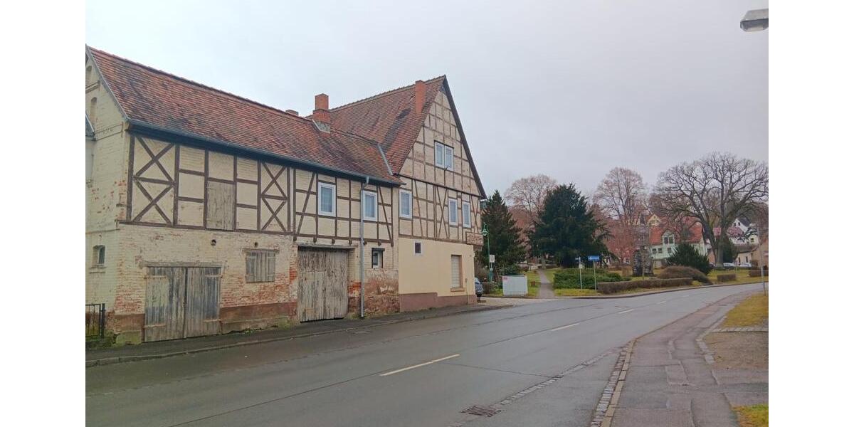 Mehrfamilienhaus, Wohnhaus Sangerhausen - 8 Zimmer, 200 m&sup2;, 60.000&euro; | Angebot:26310540