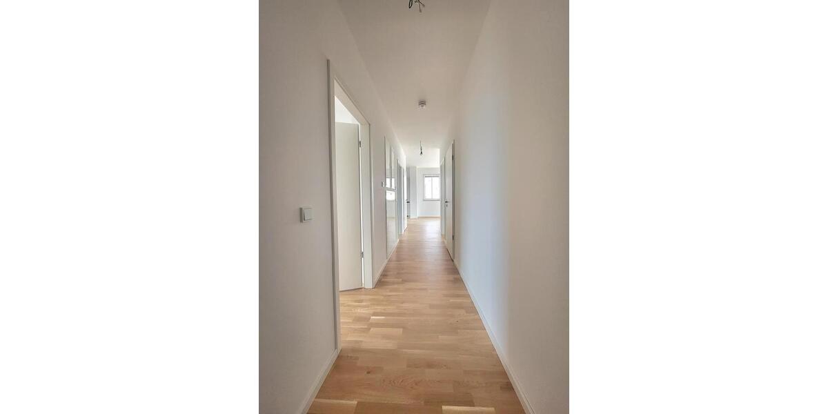 Einfamilienhaus Mühlheim am Main - 3 Zimmer, 83 m&sup2;, 1.495&euro; | Angebot:23357489