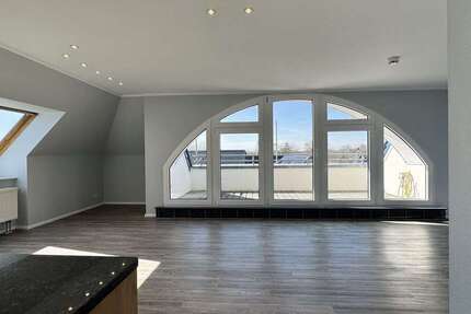 Wohnung Neumünster Innenstadt - 5 Zimmer, 140 m&sup2;, 329.000&euro; | Angebot:27328980