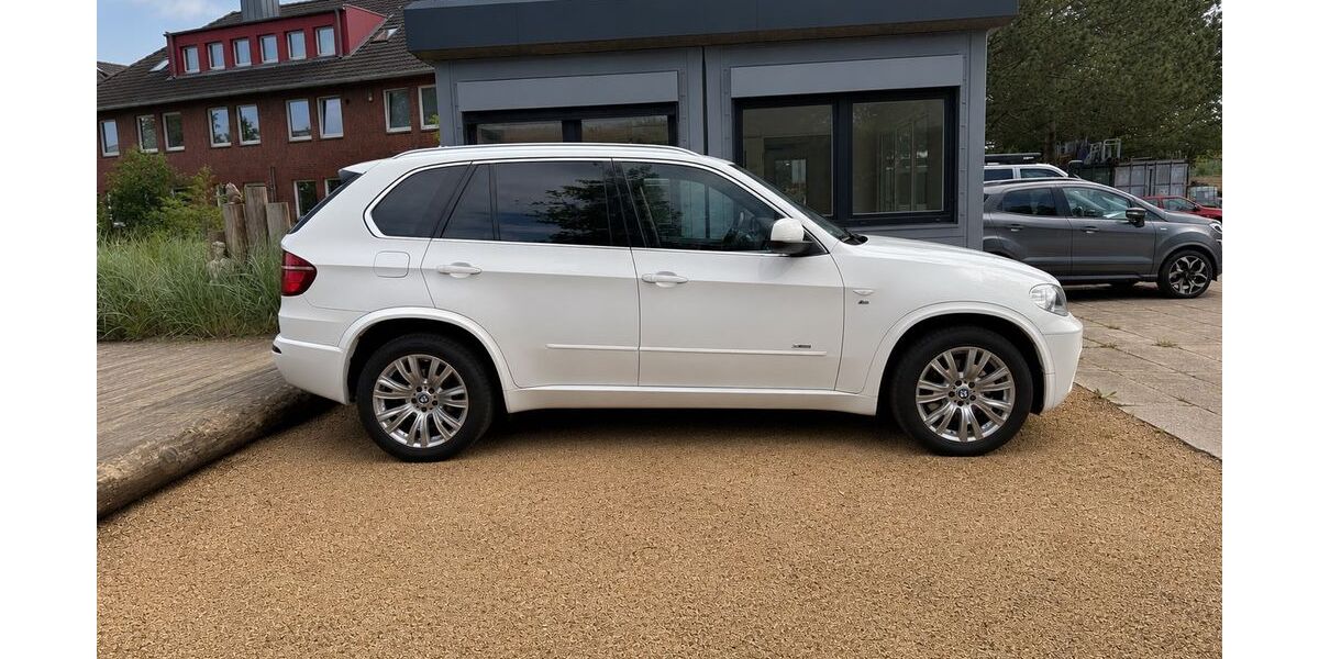 BMW X5 239.000 km 11.850 &euro; Süderhever-Koog 25836