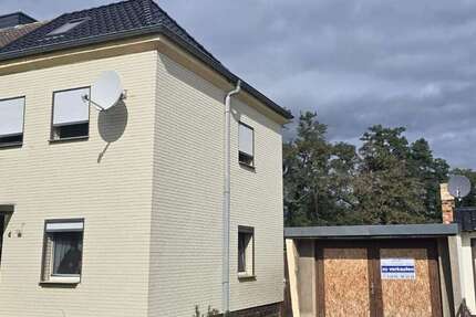 Haus Sandersdorf - 4 Zimmer, 85 m&sup2;, 80.000&euro; | Angebot:27352970