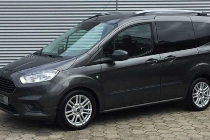Ford Tourneo Courier 95.393 km 12.990 &euro; Hamburg 22393