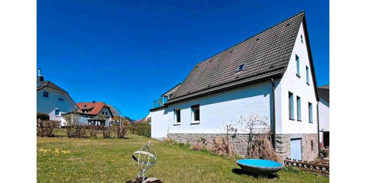 Einfamilienhaus Brilon - 7 Zimmer, 160 m&sup2;, 149.500&euro; | Angebot:26462354