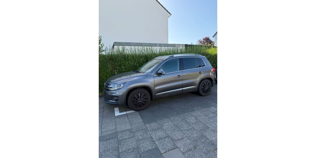 VW Tiguan 163.000 km 6.999 &euro; Sankt Augustin 53757