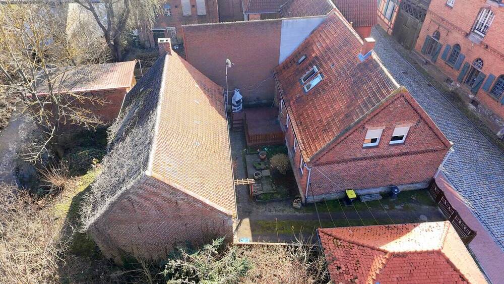 Einfamilienhaus Dömitz - 4 Zimmer, 120 m&sup2;, 100.000&euro; | Angebot:25927216