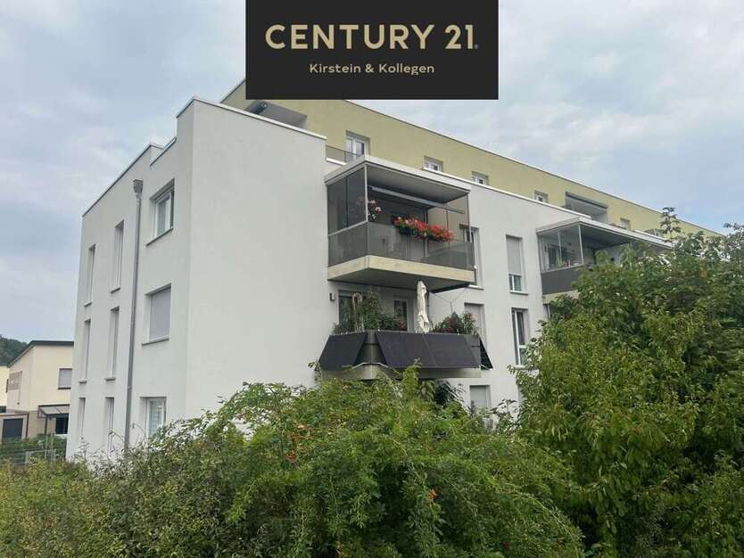 Wohnung zum Kaufen in Gera 215.000 € 63.66 m²