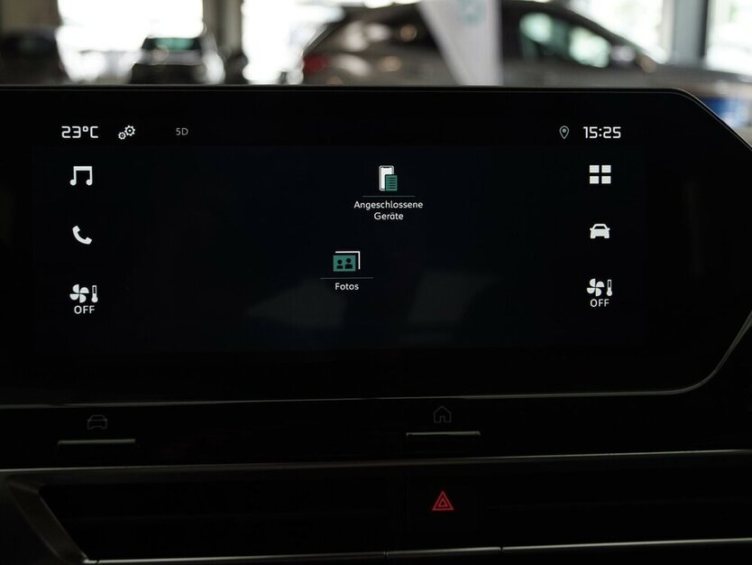 C4 e- 136 Feel 50KWh CARPLAY Batteriezertifikat