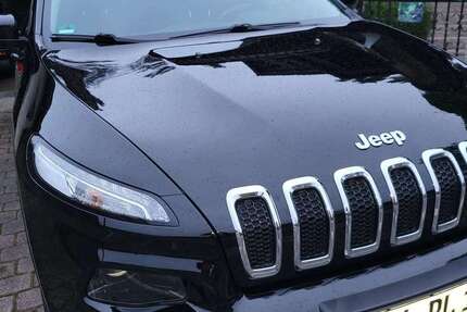 Jeep Cherokee 16.800 km 21.500 &euro; Schwarzenbruck 90592