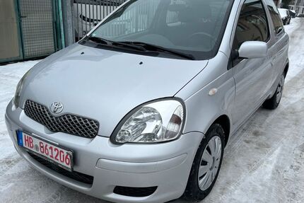 Toyota Yaris 152.300 km 1.640 &euro; Bremen 28215