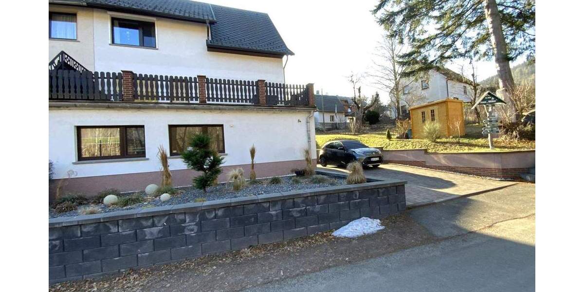 Doppelhaushälfte Sitzendorf - 6 Zimmer, 150 m&sup2;, 225.000&euro; | Angebot:25190685